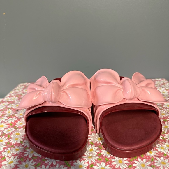 Melissa Victor and Rolf sandals US size 9
